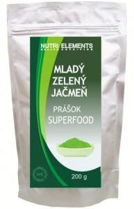 Mlady zelený jačmeň
